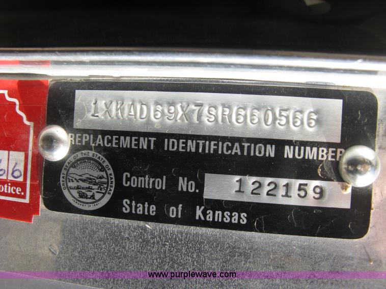 image for item L6311 1995 Kenworth T600 dump truck