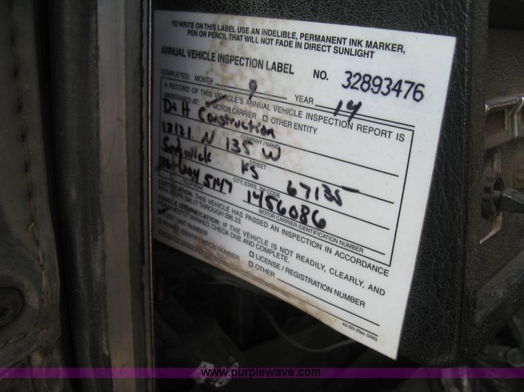 image for item L6311 1995 Kenworth T600 dump truck