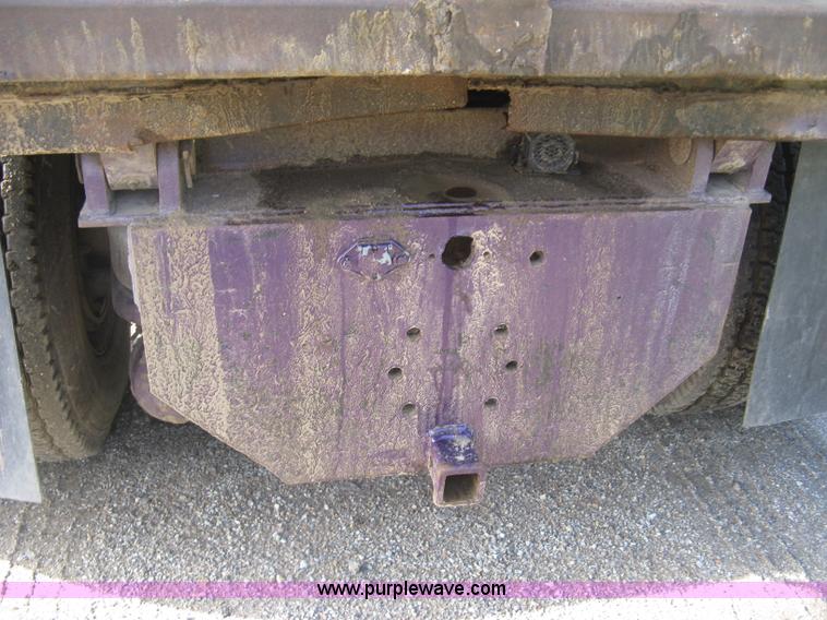 image for item L6311 1995 Kenworth T600 dump truck