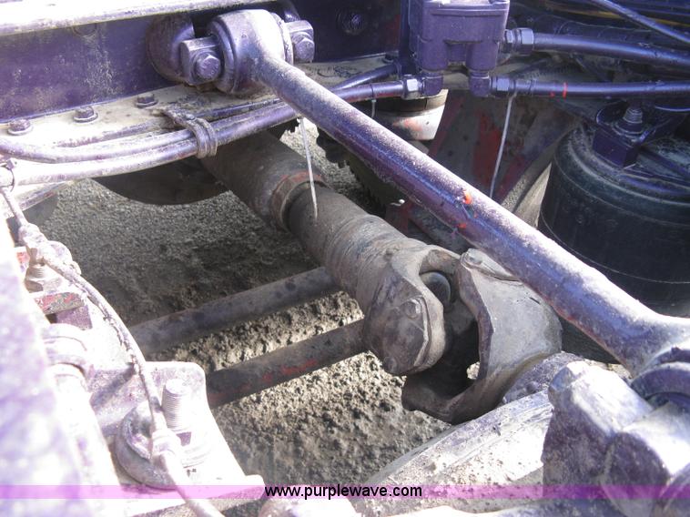 image for item L6311 1995 Kenworth T600 dump truck