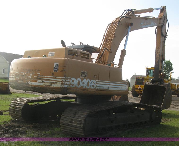 image for item L6312 2000 Case 9040B excavator