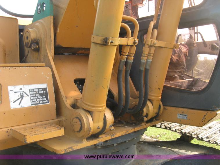 image for item L6312 2000 Case 9040B excavator