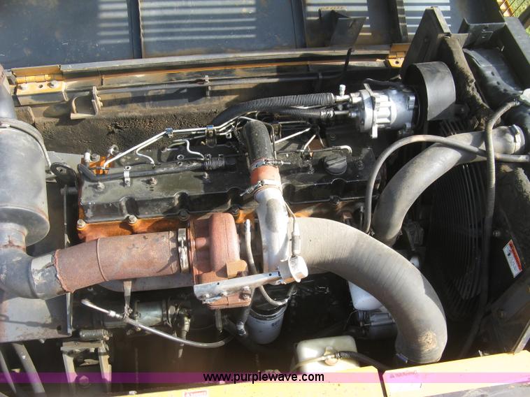 image for item L6312 2000 Case 9040B excavator