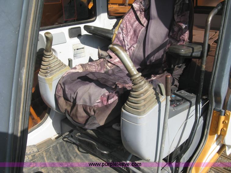 image for item L6312 2000 Case 9040B excavator