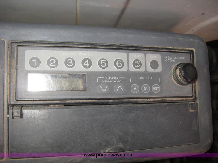 image for item L6312 2000 Case 9040B excavator