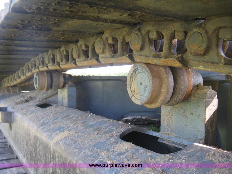 image for item L6312 2000 Case 9040B excavator