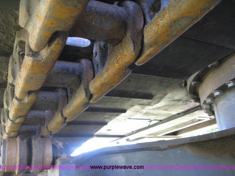 image for item L6312 2000 Case 9040B excavator