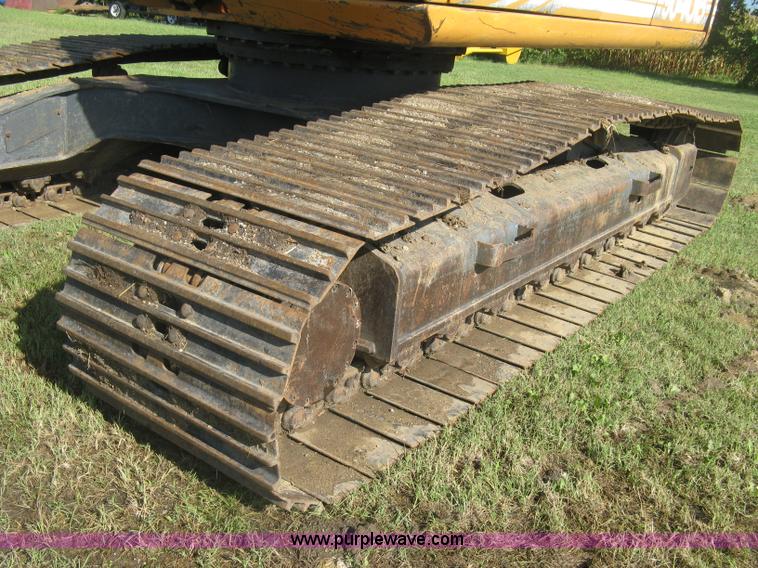 image for item L6312 2000 Case 9040B excavator