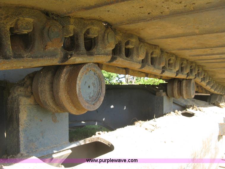 image for item L6312 2000 Case 9040B excavator