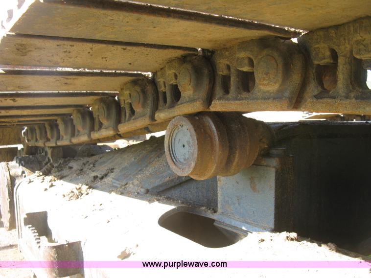 image for item L6312 2000 Case 9040B excavator