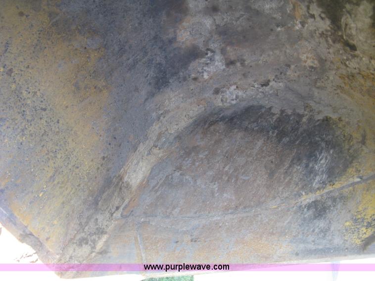 image for item L6312 2000 Case 9040B excavator