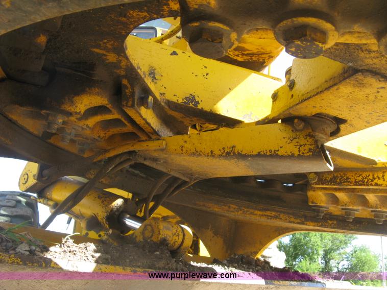 image for item L6313 1979 John Deere 770 motor grader