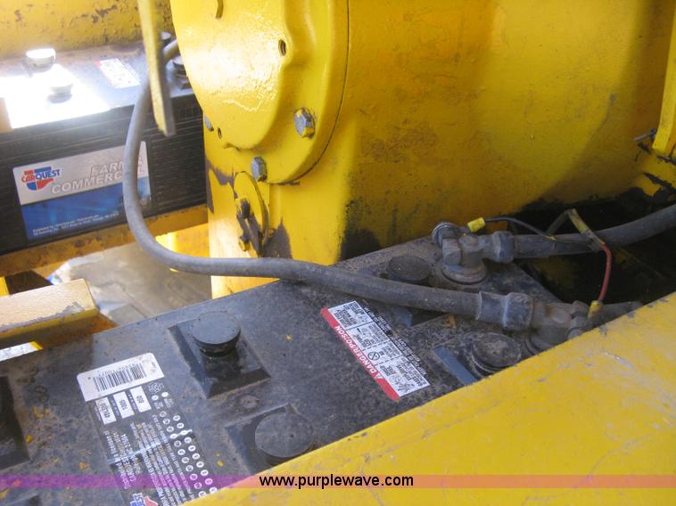 image for item L6313 1979 John Deere 770 motor grader