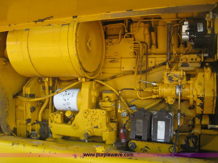 image for item L6313 1979 John Deere 770 motor grader