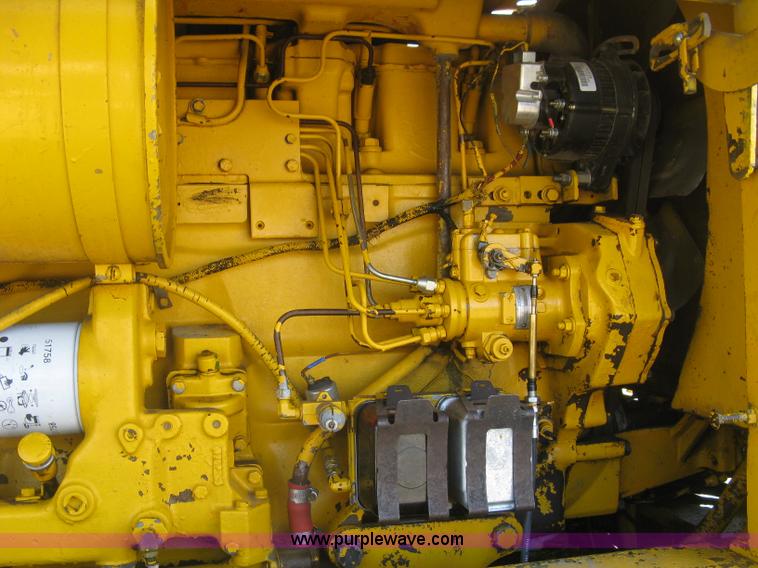 image for item L6313 1979 John Deere 770 motor grader