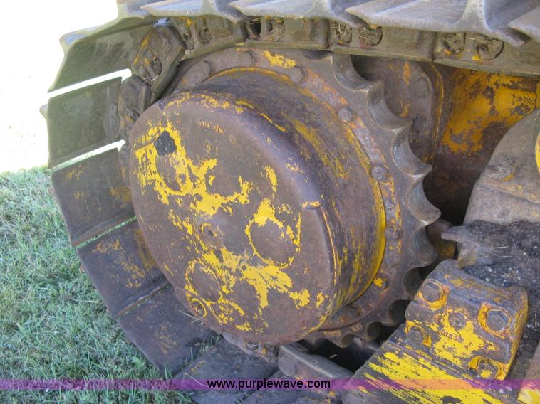 image for item L6314 1990 John Deere 750B long track dozer