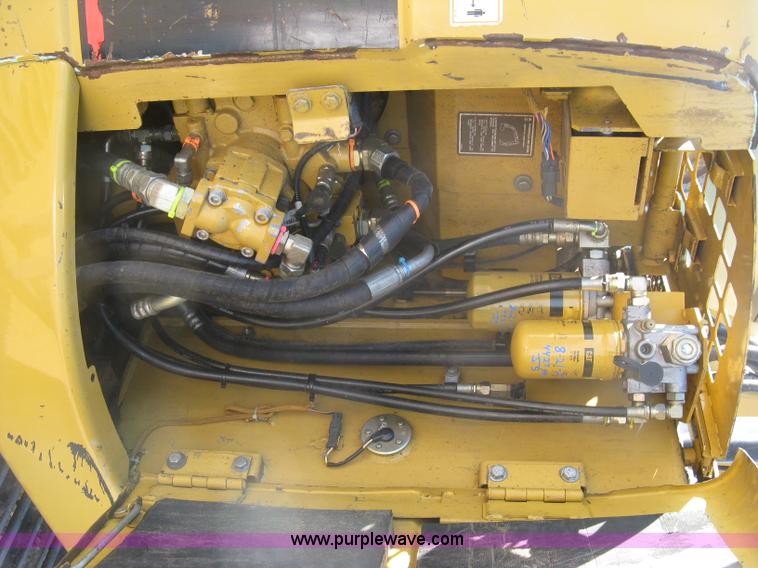 image for item L6334 2003 Caterpillar 314C excavator