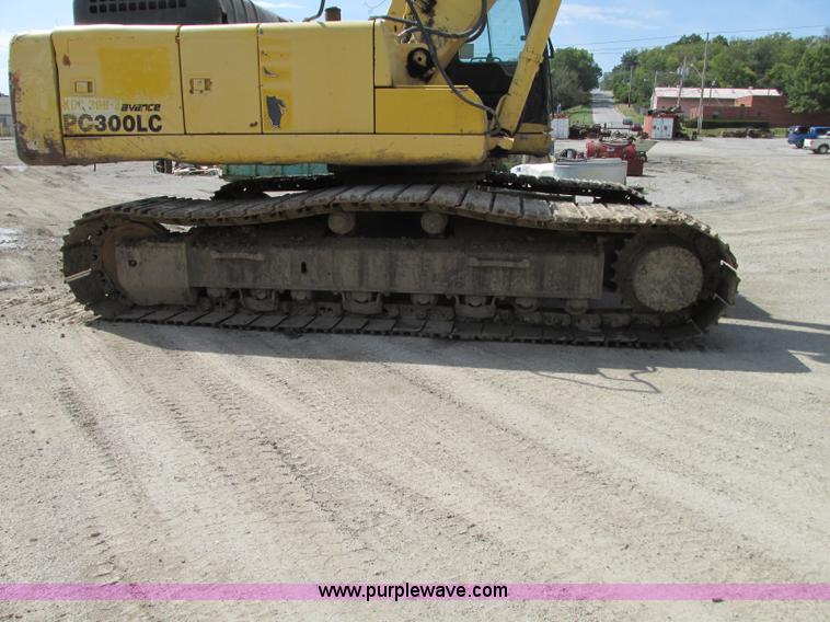 image for item R9457 2000 Komatsu PC300LC-6LE excavator