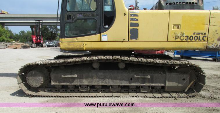image for item R9457 2000 Komatsu PC300LC-6LE excavator