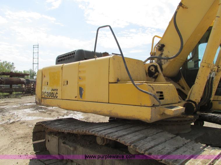 image for item R9457 2000 Komatsu PC300LC-6LE excavator