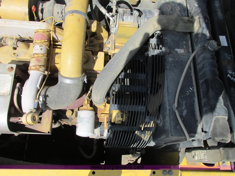 image for item R9457 2000 Komatsu PC300LC-6LE excavator