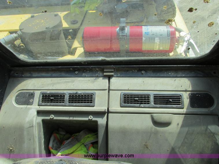 image for item R9457 2000 Komatsu PC300LC-6LE excavator