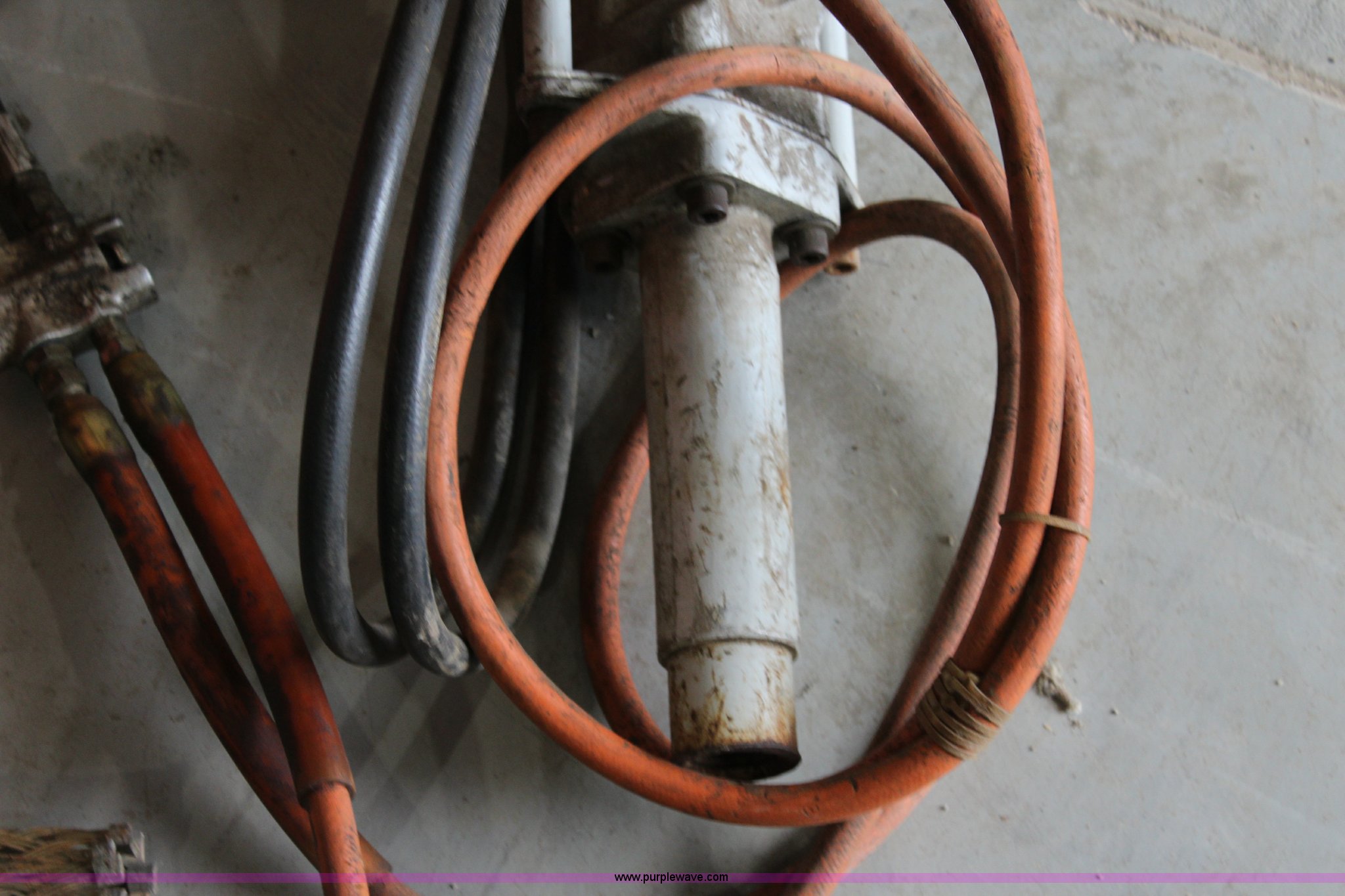 Fairmont hydraulic unit in Olathe, KS Item BL9474 sold Purple Wave