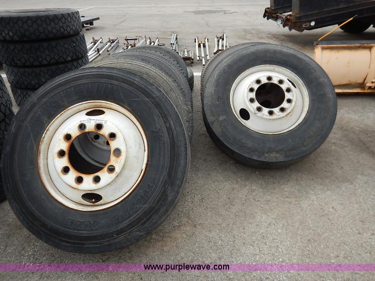 image for item BH9936 (10) Michelin 11R22.5 used tires and wheels