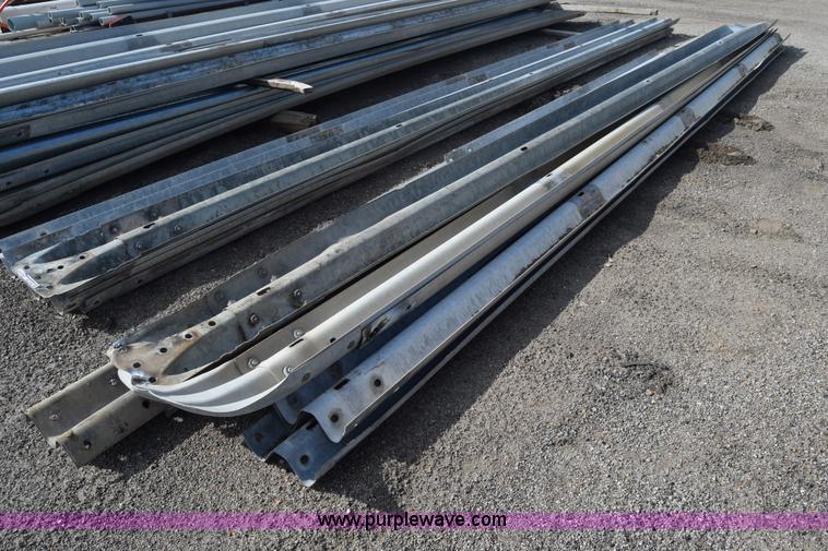 image for item BO9736 (20) guard rail sections
