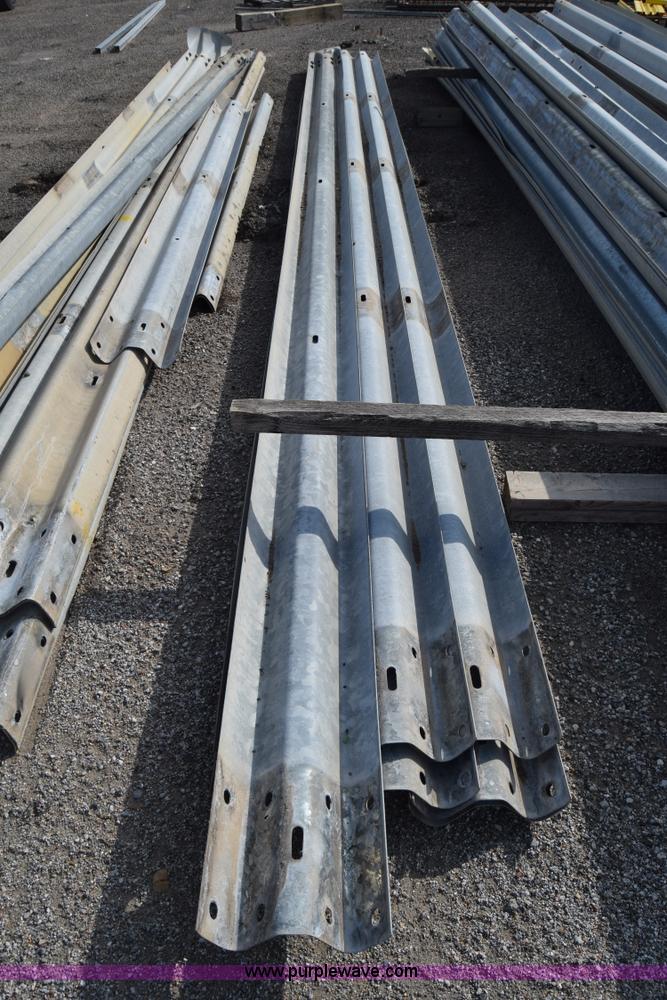 image for item BO9736 (20) guard rail sections