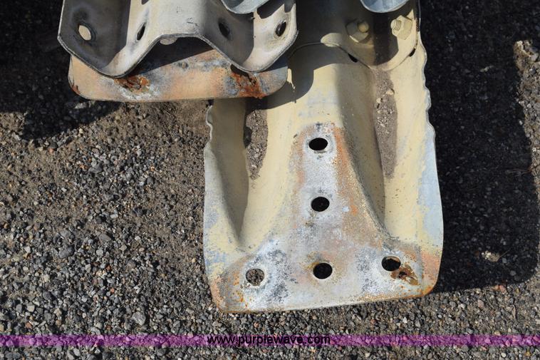 image for item BO9737 (52) guard rail sections