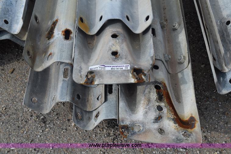 image for item BO9738 (22) guard rail sections