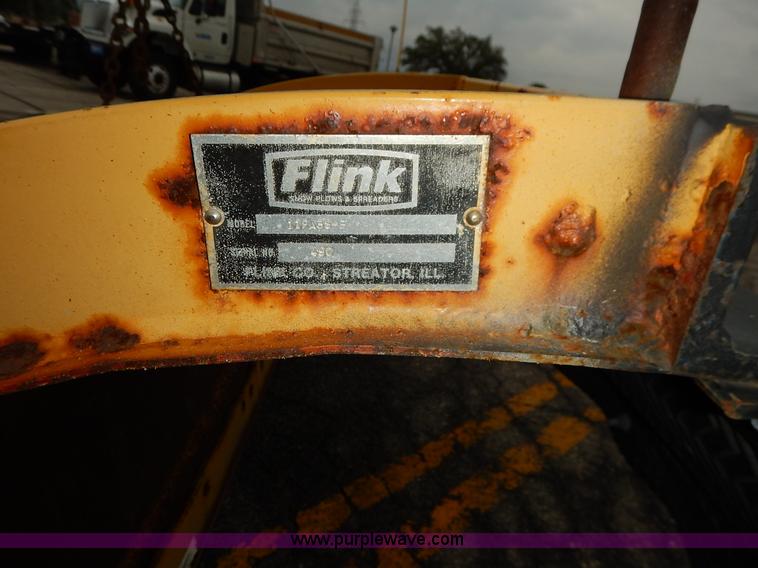 image for item J3634 2001 International 4900 dump truck