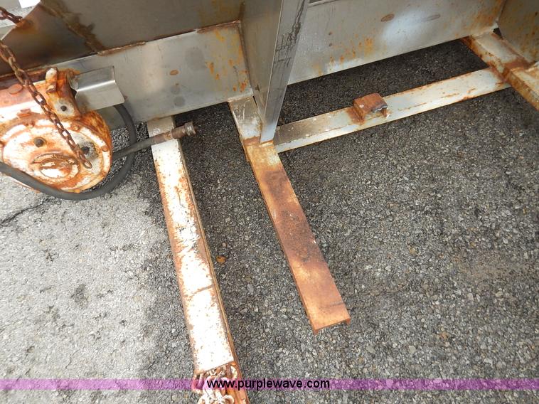 image for item J3636 Flink sand/salt spreader