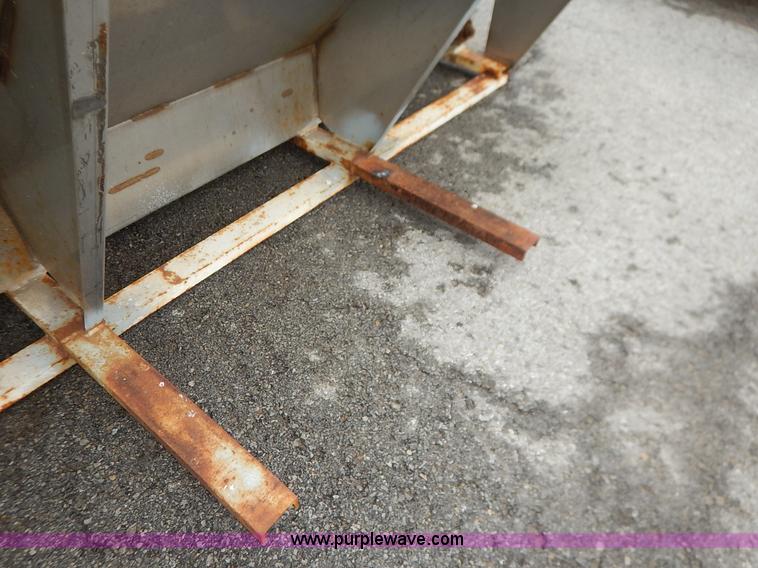 image for item J3636 Flink sand/salt spreader