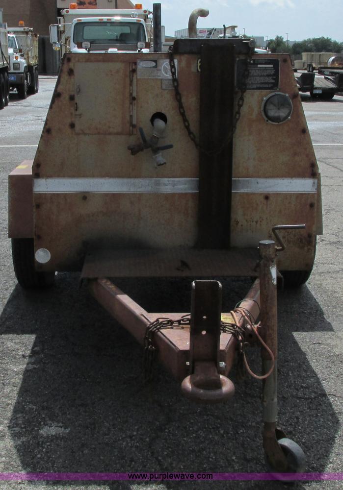 image for item J3642 1992 Leroi 185 air compressor