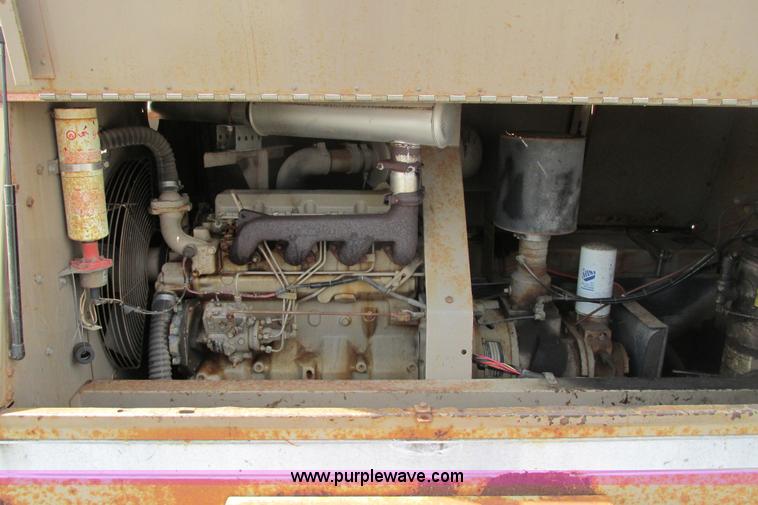 image for item J3642 1992 Leroi 185 air compressor