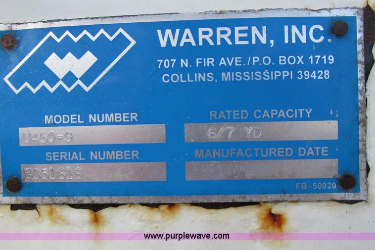 image for item J3645 2002 GMC C7500 dump truck