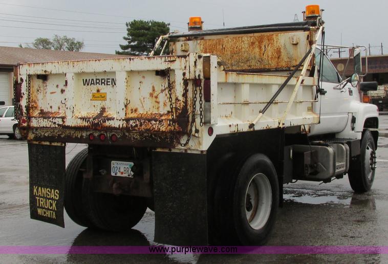 image for item J3648 2000 GMC C7500 dump truck