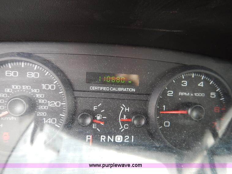 image for item J6383 2011 Ford Crown Victoria Police Interceptor