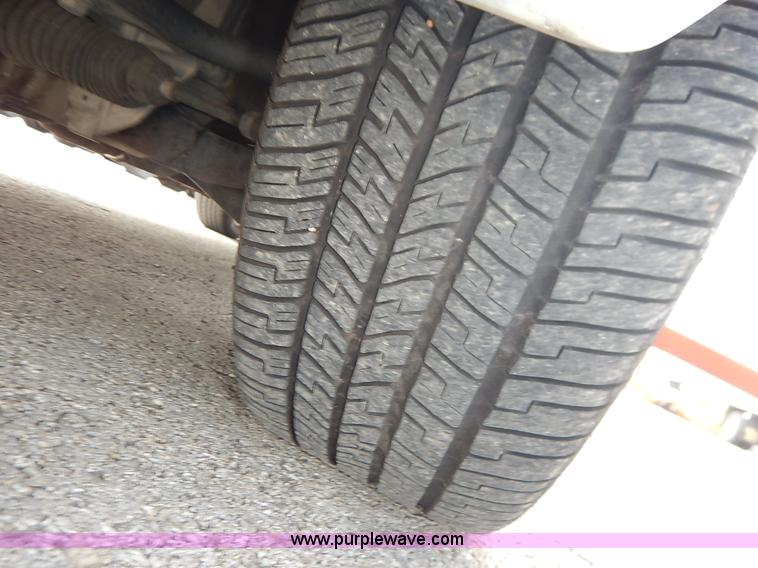 image for item J6383 2011 Ford Crown Victoria Police Interceptor