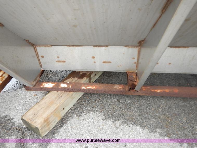 image for item J6419 Flink sand/salt spreader