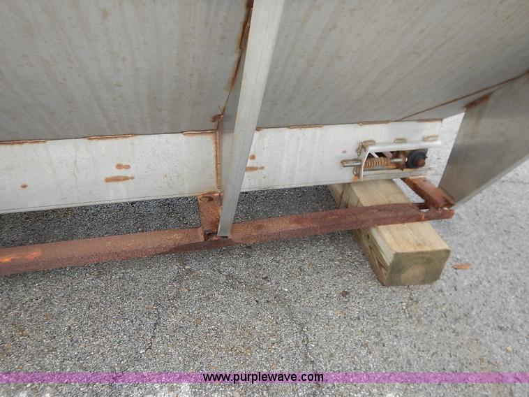 image for item J6419 Flink sand/salt spreader