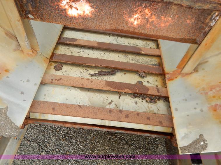 image for item J6419 Flink sand/salt spreader