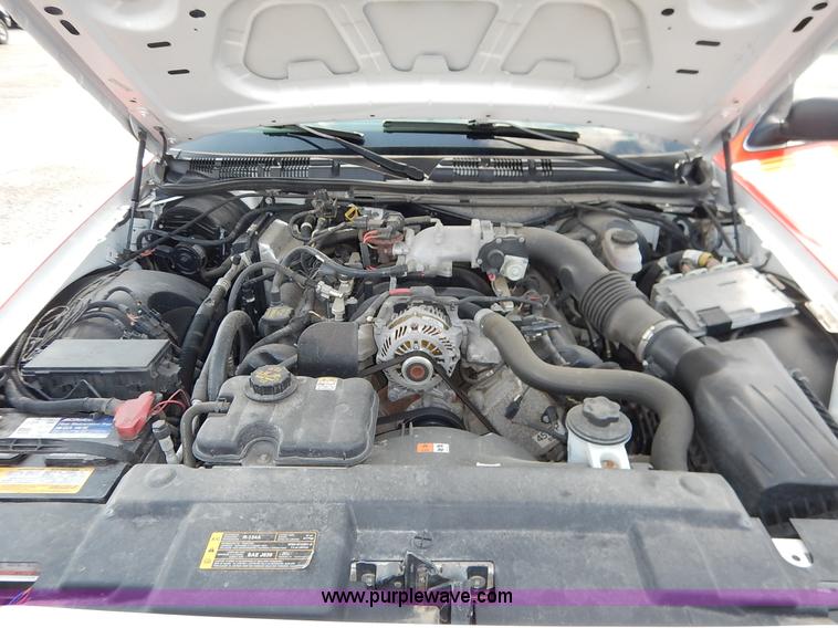 image for item J6423 2011 Ford Crown Victoria Police Interceptor