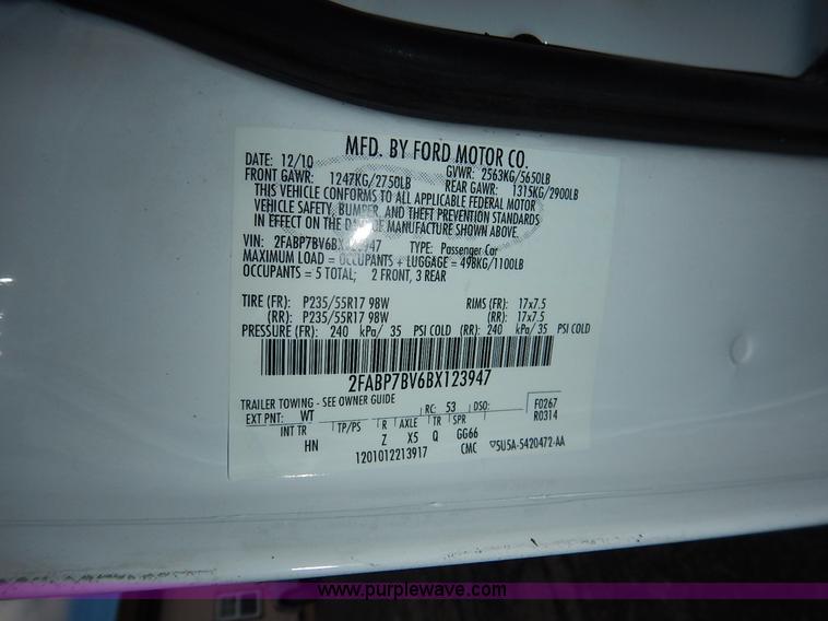 image for item J6423 2011 Ford Crown Victoria Police Interceptor