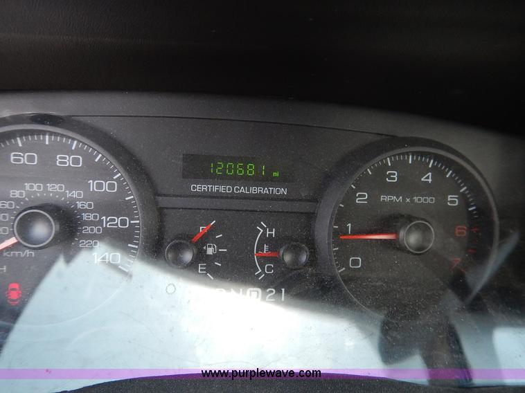 image for item J6424 2010 Ford Crown Victoria Police Interceptor