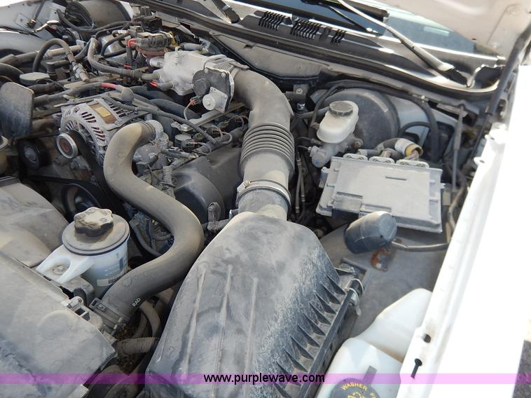 image for item J6424 2010 Ford Crown Victoria Police Interceptor