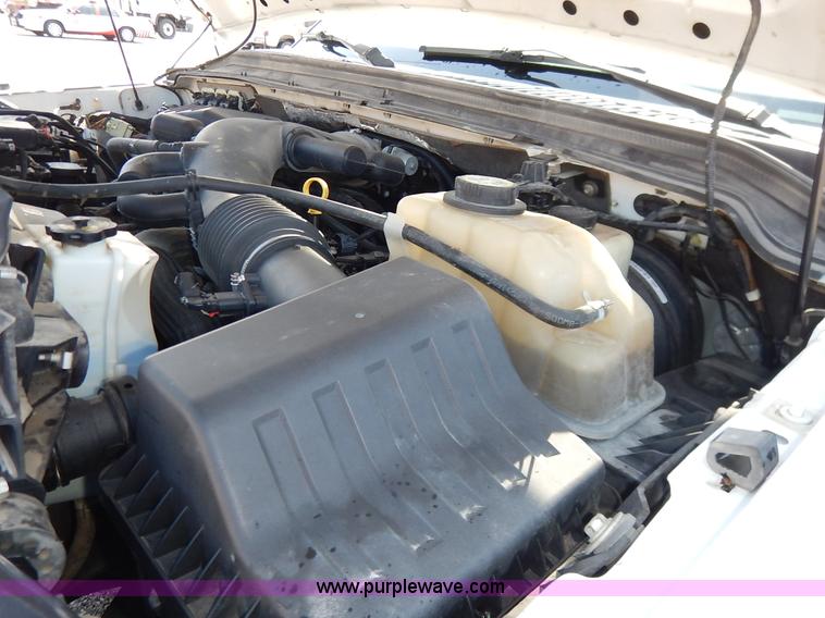 image for item J6425 2008 Ford F250 Super Duty XLT SuperCab utility truck