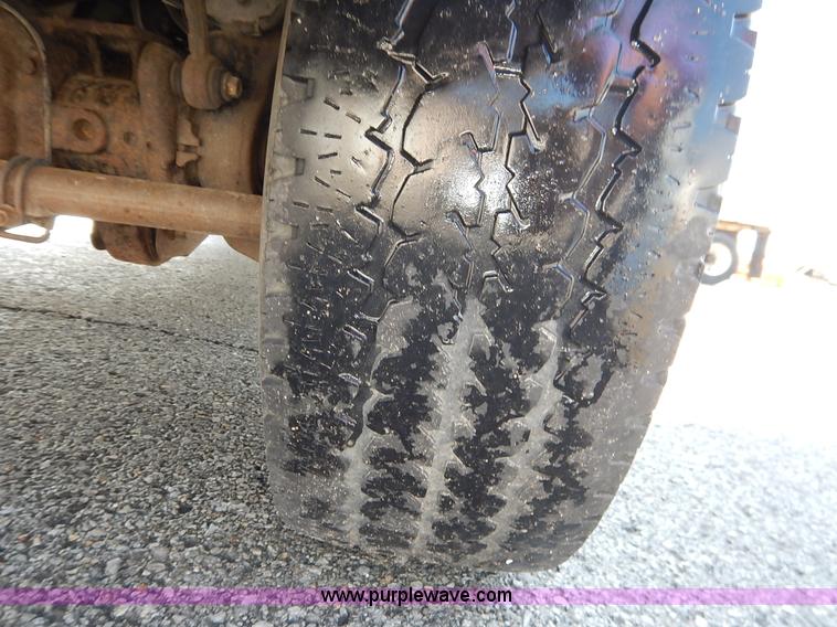 image for item J6425 2008 Ford F250 Super Duty XLT SuperCab utility truck